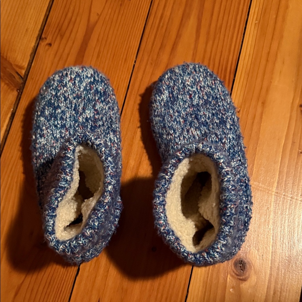 Bombas Kids Sherpa Lined Blue Multi Knit Cozy Slippers